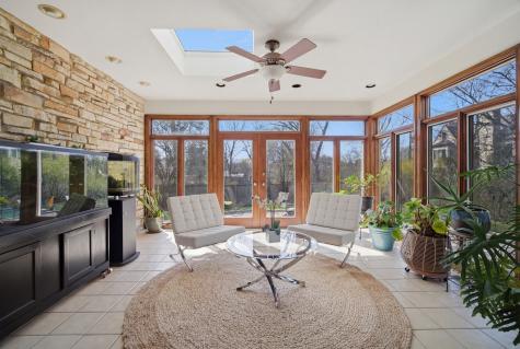 406 Woodley Woods Winnetka IL 60093