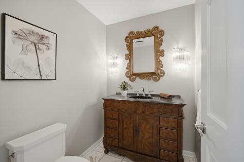 406 Woodley Woods Winnetka IL 60093