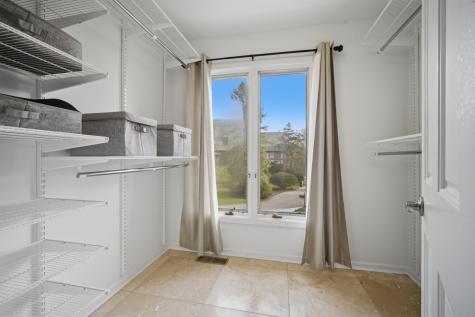 406 Woodley Woods Winnetka IL 60093
