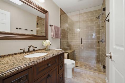 406 Woodley Woods Winnetka IL 60093