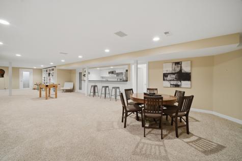 406 Woodley Woods Winnetka IL 60093