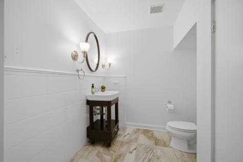 406 Woodley Woods Winnetka IL 60093