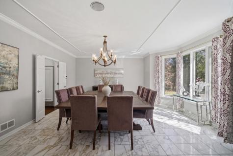 406 Woodley Woods Winnetka IL 60093
