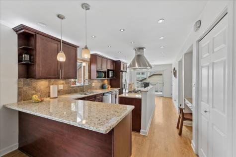 4211 North Melvina Avenue Chicago IL 60634