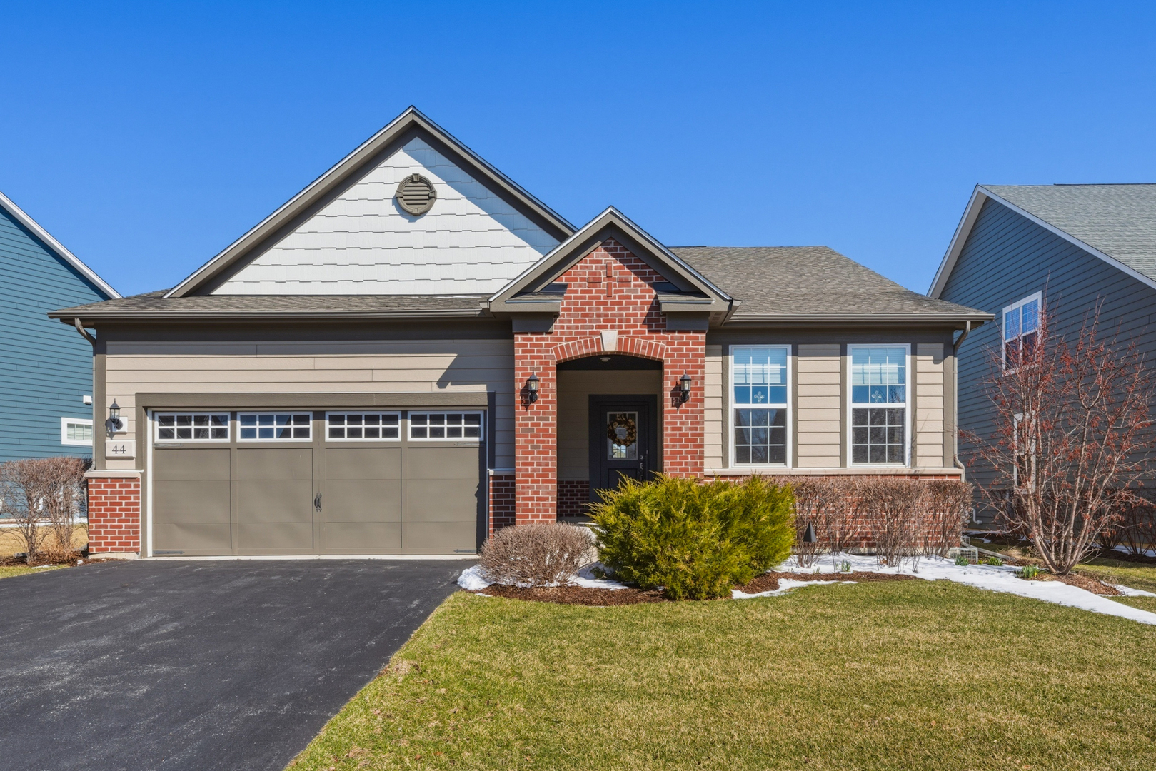 44 Pacific Avenue Hawthorn Woods IL 60047