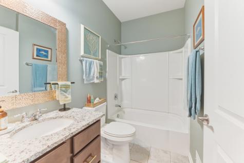 44 Pacific Avenue Hawthorn Woods IL 60047