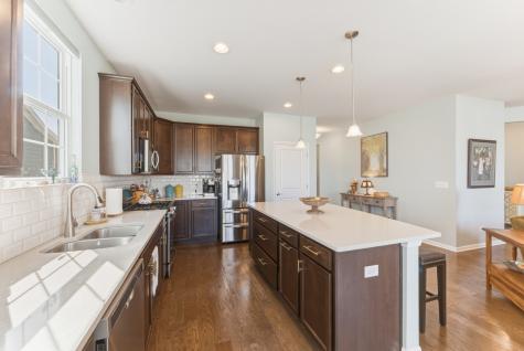 44 Pacific Avenue Hawthorn Woods IL 60047