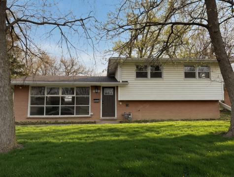 19050 John Avenue Country Club Hills IL 60478