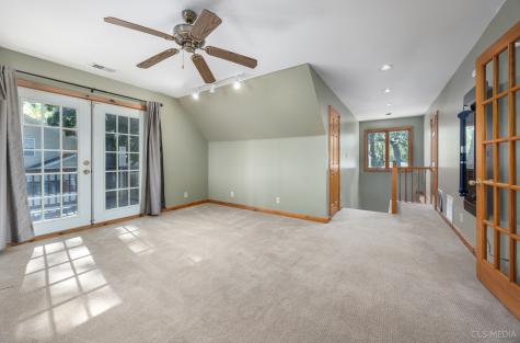 5918 Beachway Street Cary IL 60013