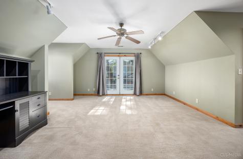 5918 Beachway Street Cary IL 60013