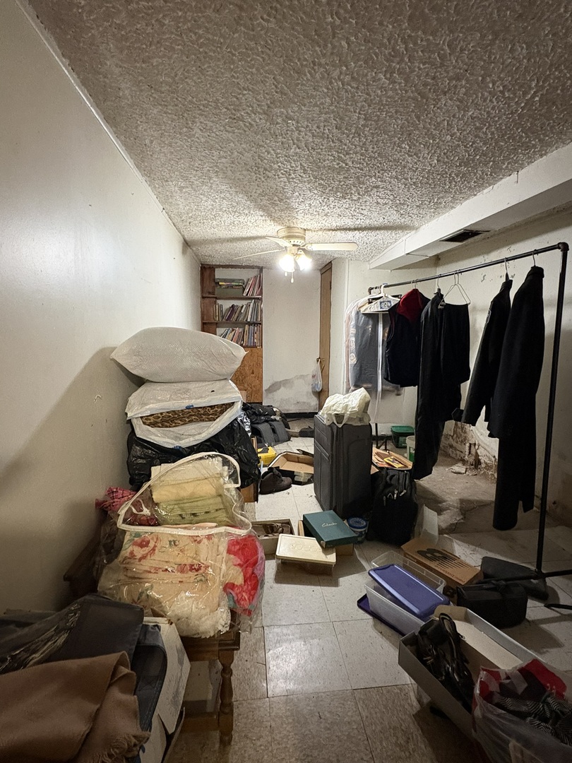 2016 West 52nd Street Chicago IL 60609