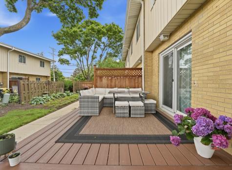 1533 North Arlington Heights Road Arlington Heights IL 60004