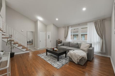 1533 North Arlington Heights Road Arlington Heights IL 60004