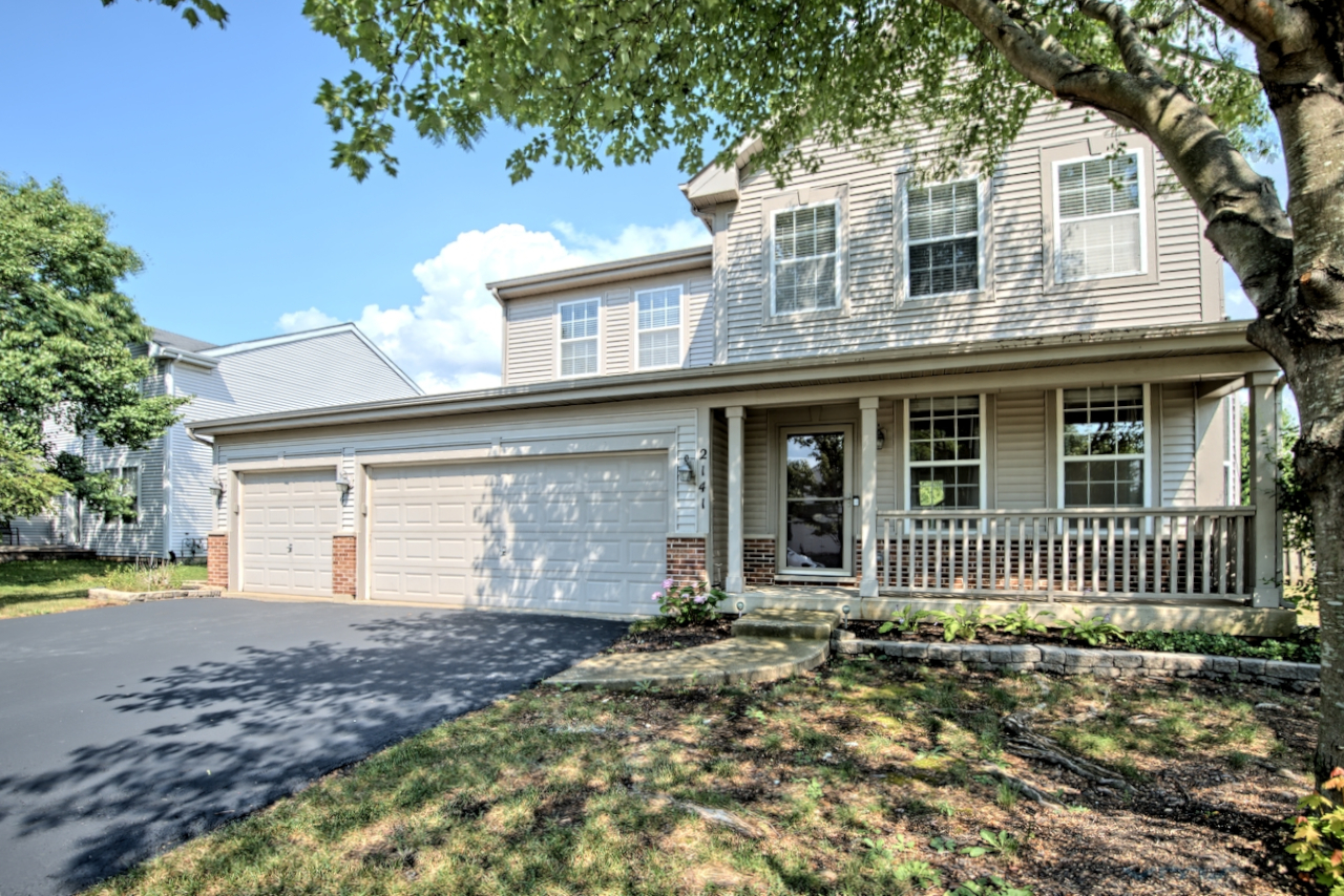2141 Bluemist Drive Aurora IL 60504