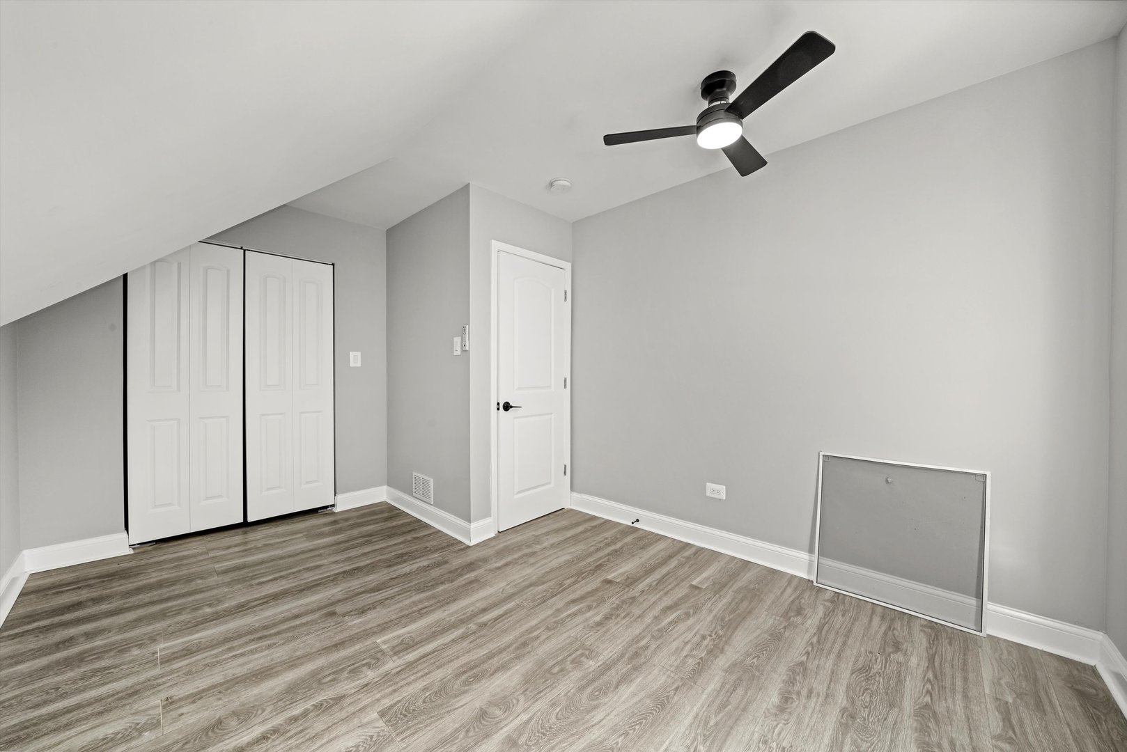 7918 South Anthony Avenue Chicago IL 60619