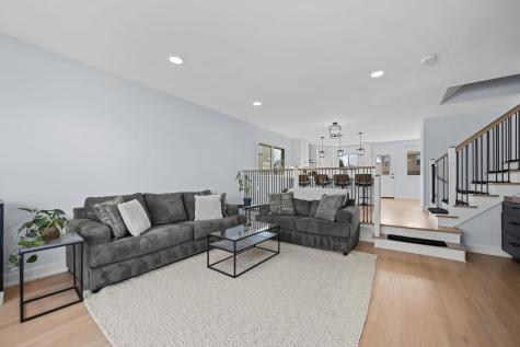 8709 West Madison Drive Niles IL 60714