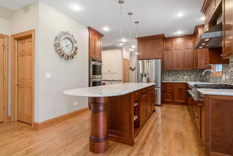 31016 Prairie Ridge Court Libertyville IL 60048