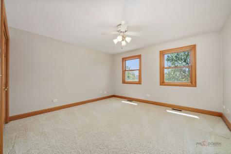 31016 Prairie Ridge Court Libertyville IL 60048