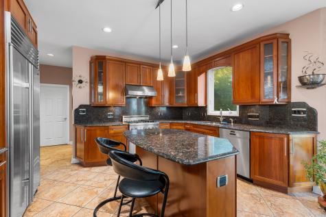 1983 Wilshire Court Buffalo Grove IL 60089