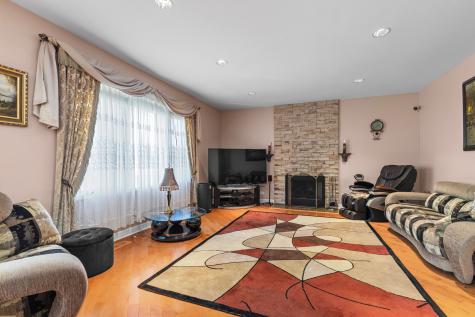 1983 Wilshire Court Buffalo Grove IL 60089