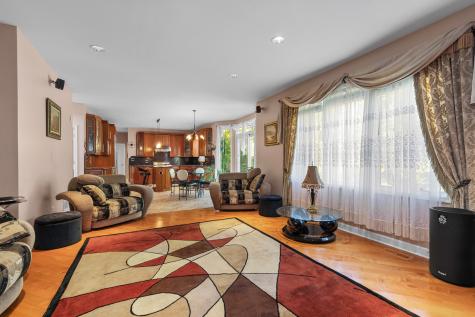 1983 Wilshire Court Buffalo Grove IL 60089