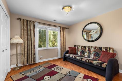 1983 Wilshire Court Buffalo Grove IL 60089