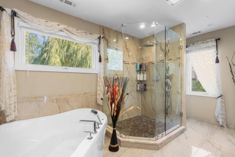 1983 Wilshire Court Buffalo Grove IL 60089
