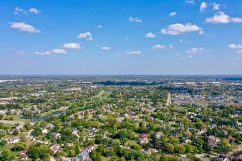 1983 Wilshire Court Buffalo Grove IL 60089