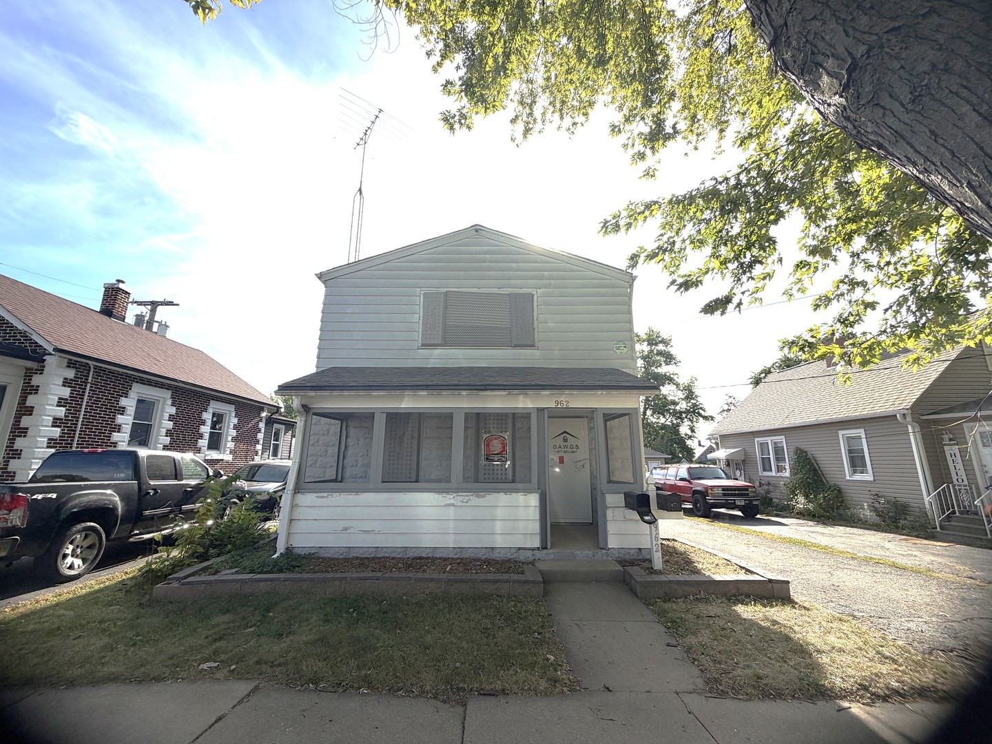 962 Oliver Avenue Aurora IL 60506