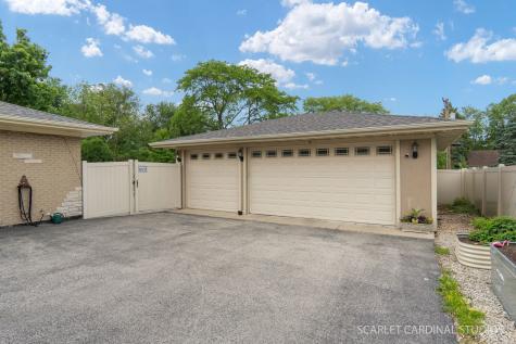 526 72ND Street Darien IL 60561