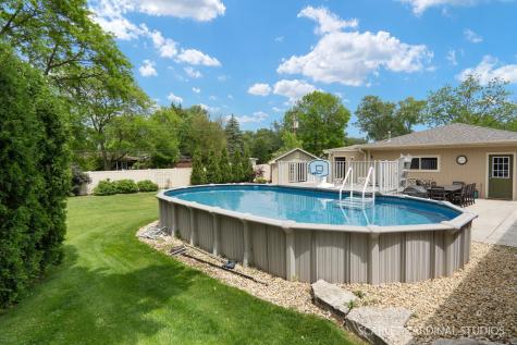 526 72ND Street Darien IL 60561