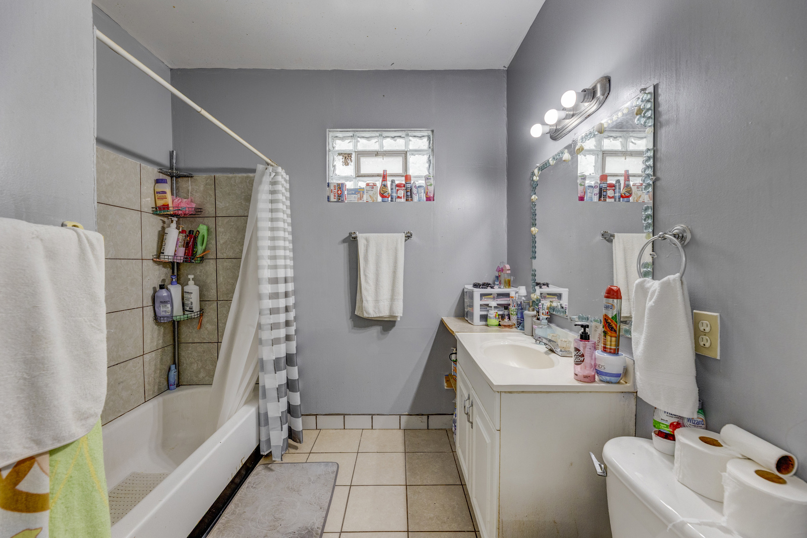 2208 West 54th Place Chicago IL 60609