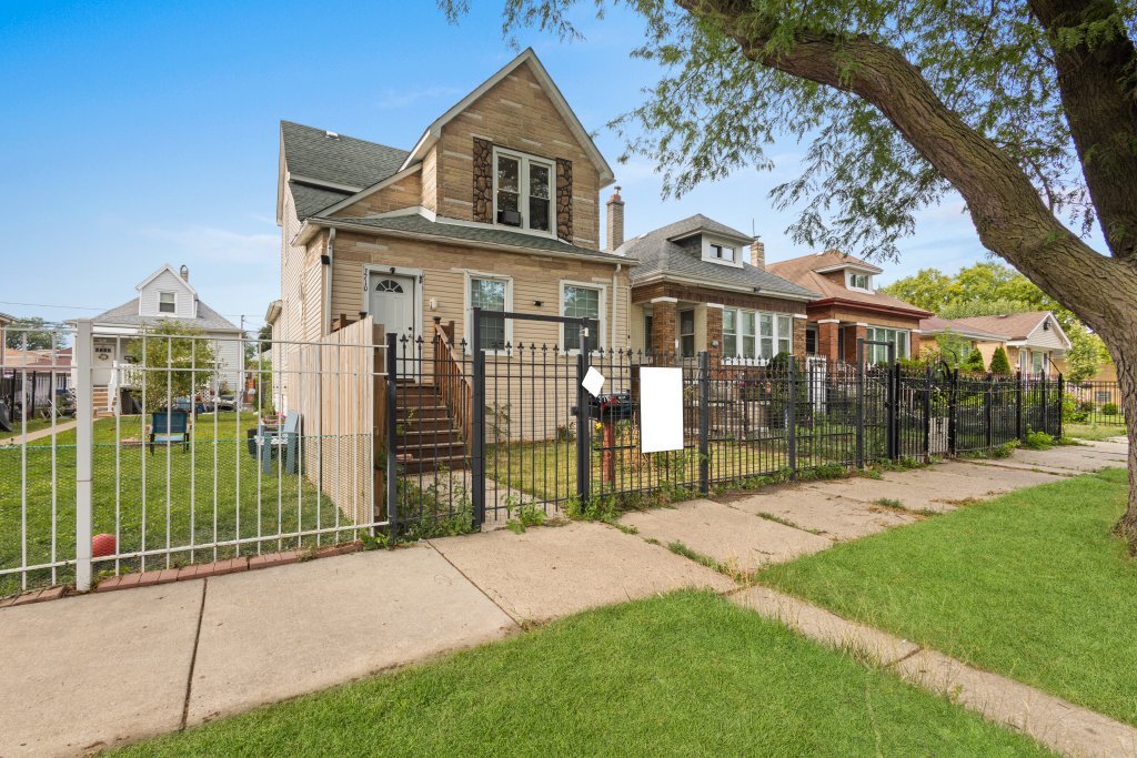 3710 West 60th Place Chicago IL 60629