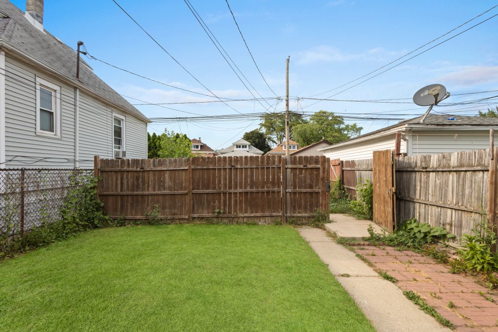 3710 West 60th Place Chicago IL 60629
