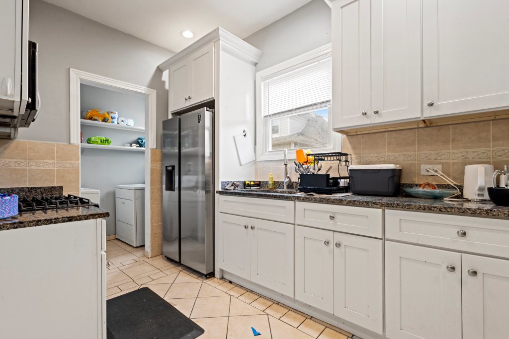 3710 West 60th Place Chicago IL 60629