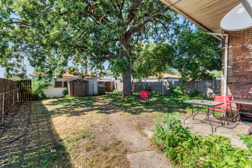 9760 South Dobson Avenue Chicago IL 60628