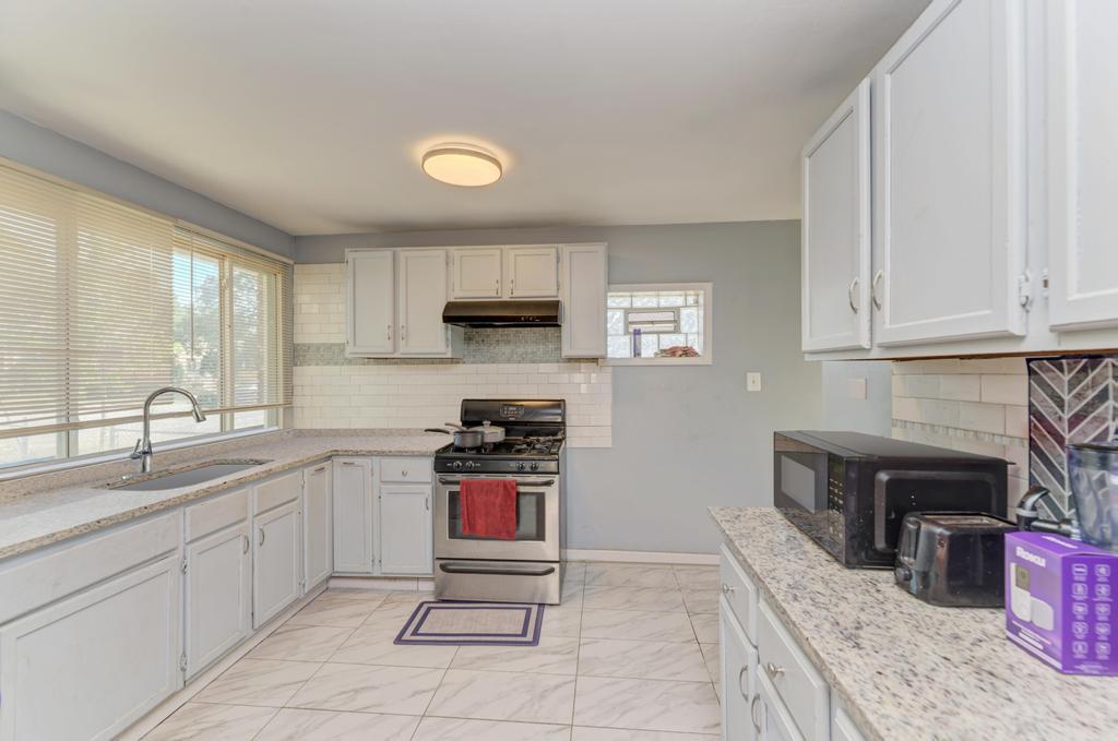 9760 South Dobson Avenue Chicago IL 60628