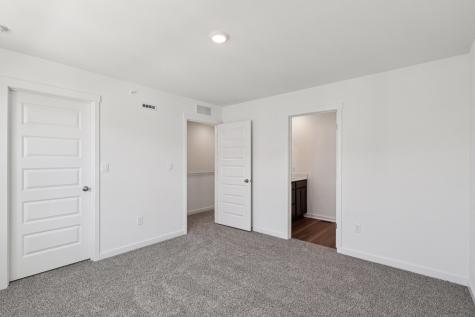 527 Yosemite Way Mundelein IL 60060