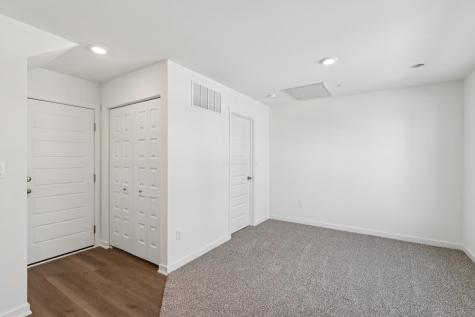 527 Yosemite Way Mundelein IL 60060