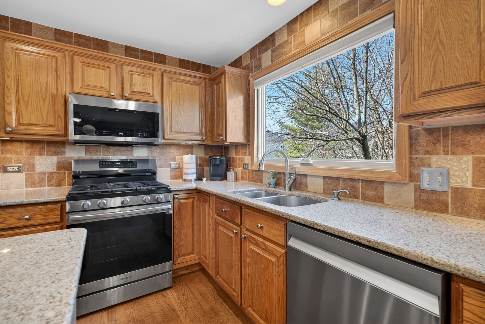 113 Woodlet Lane Bolingbrook IL 60490