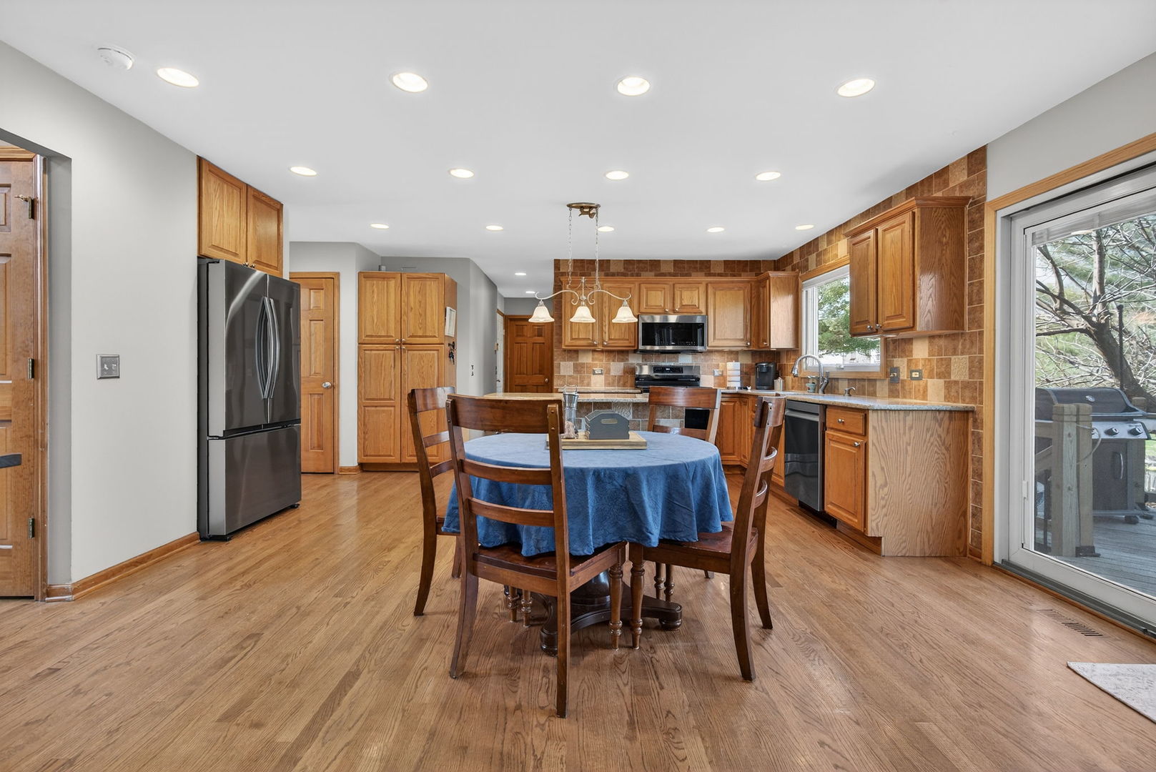 113 Woodlet Lane Bolingbrook IL 60490