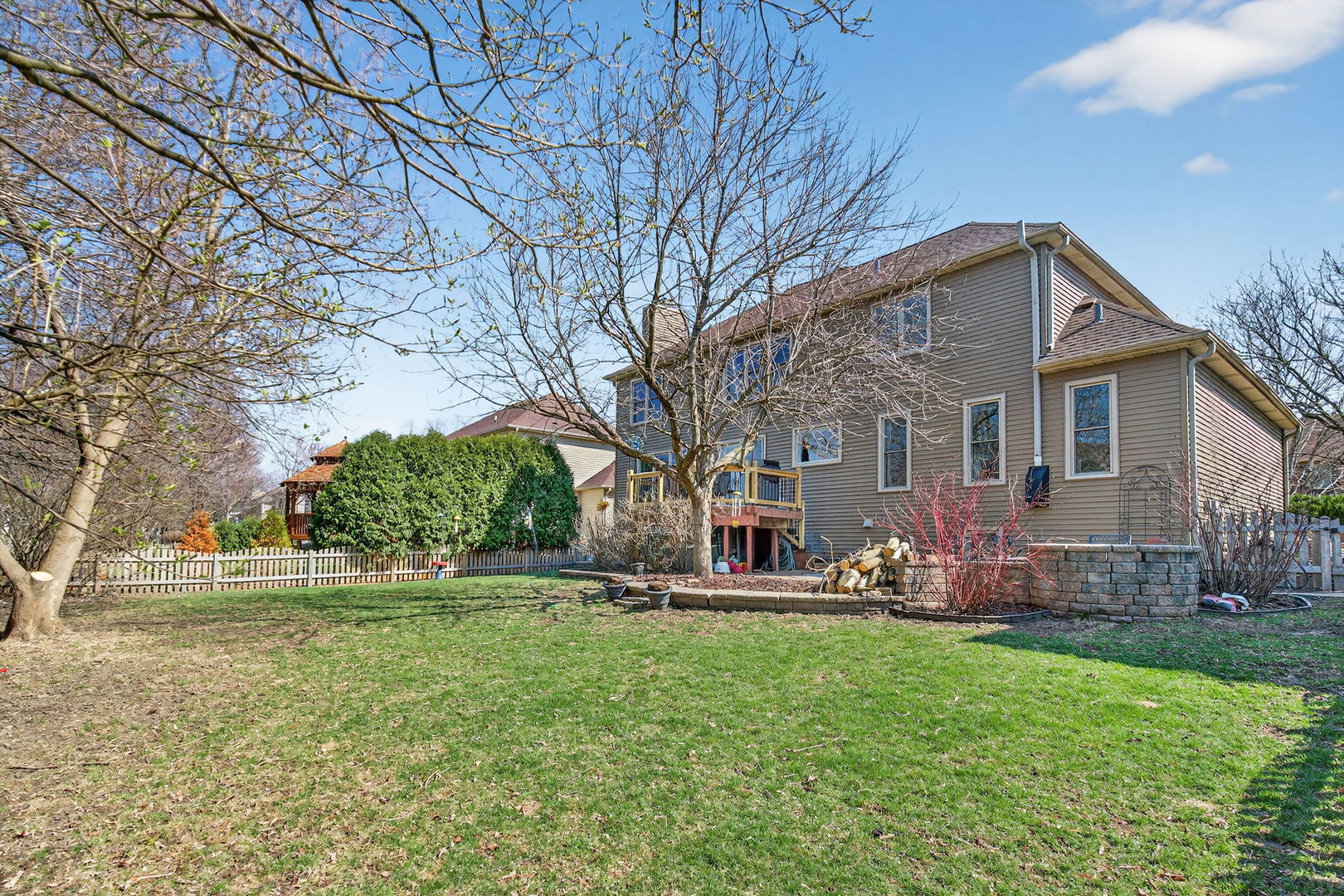 113 Woodlet Lane Bolingbrook IL 60490