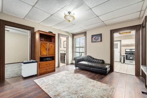 286 Villa Street Elgin IL 60120