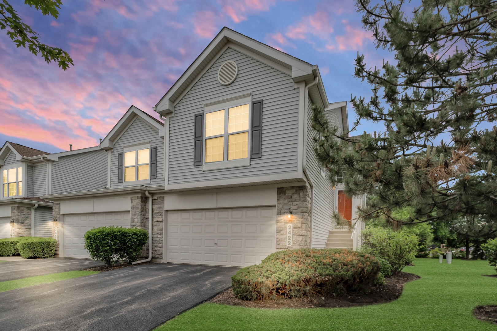 2422 Georgetown Circle Aurora IL 60503