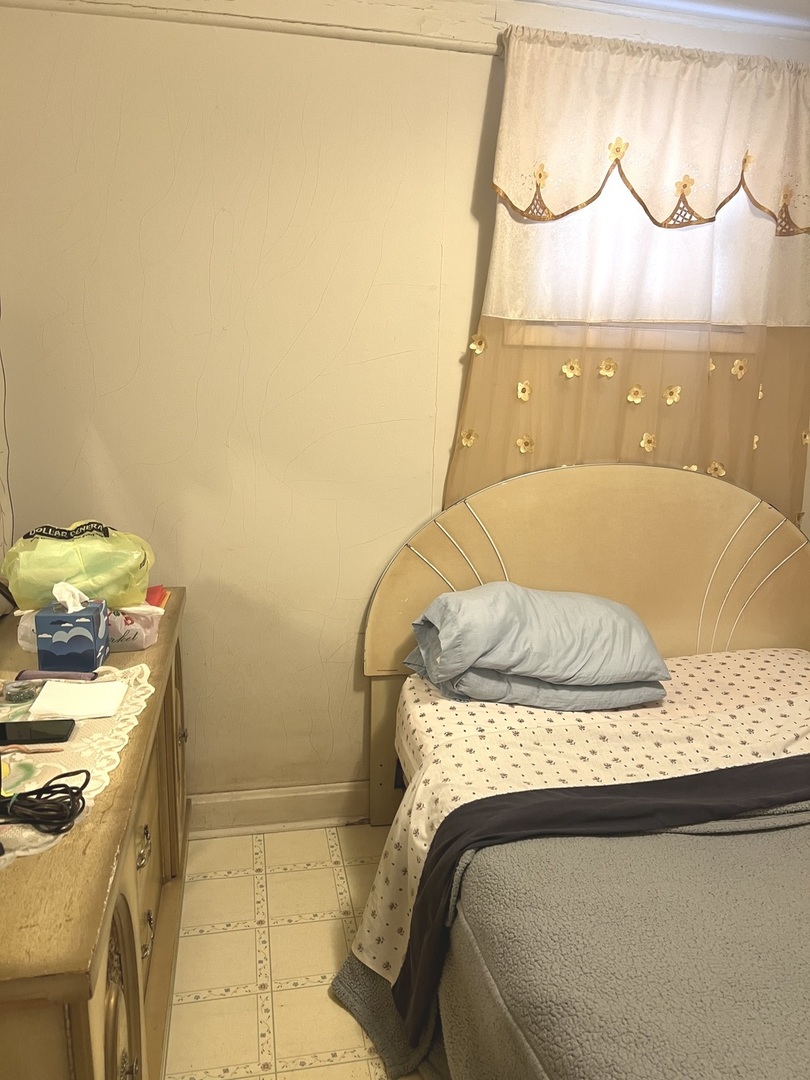 2825 North Moody Avenue Chicago IL 60634