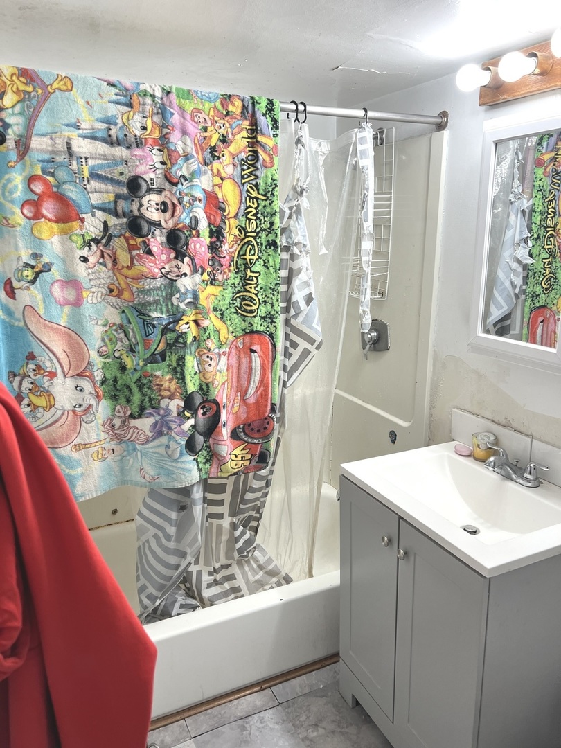 2825 North Moody Avenue Chicago IL 60634