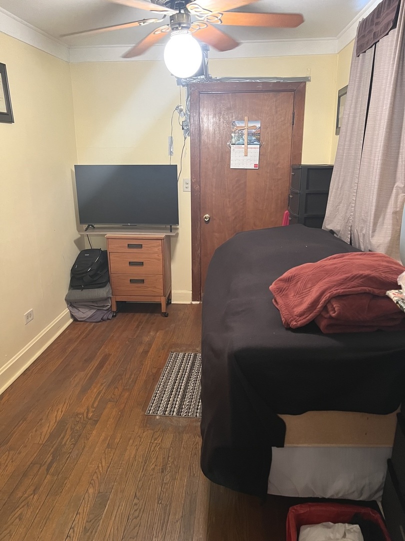 2825 North Moody Avenue Chicago IL 60634