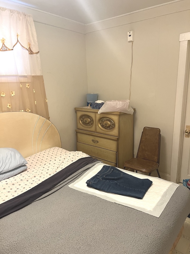 2825 North Moody Avenue Chicago IL 60634