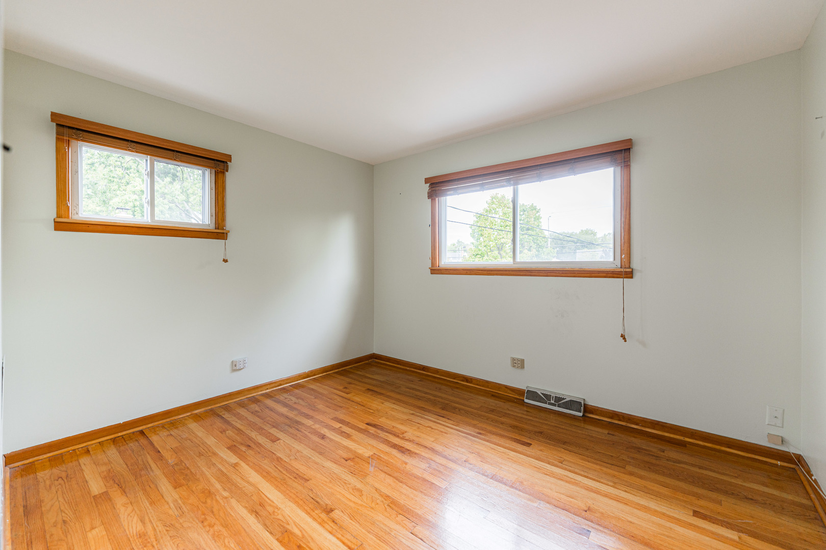 435 East Park Avenue Elmhurst IL 60126