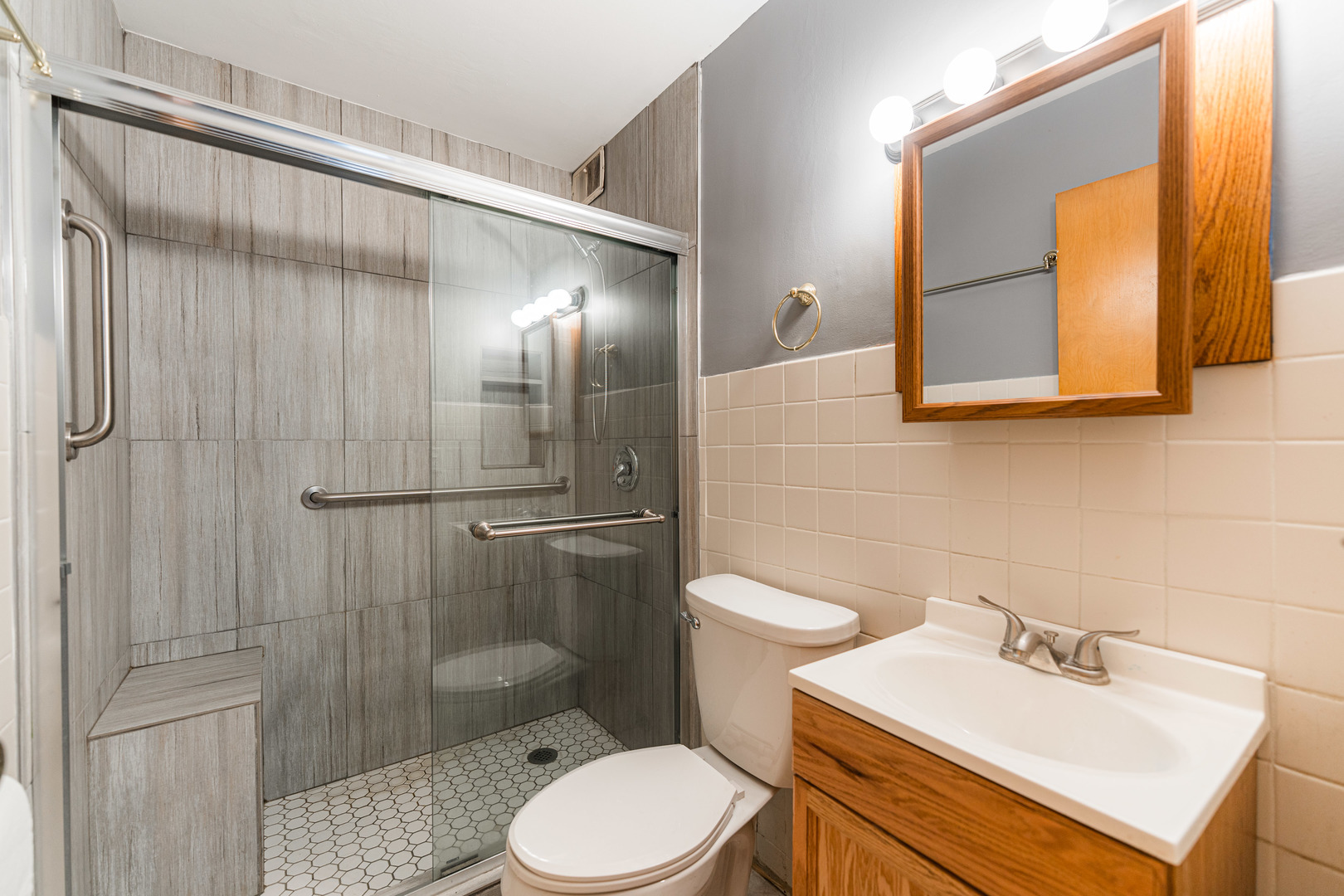 435 East Park Avenue Elmhurst IL 60126